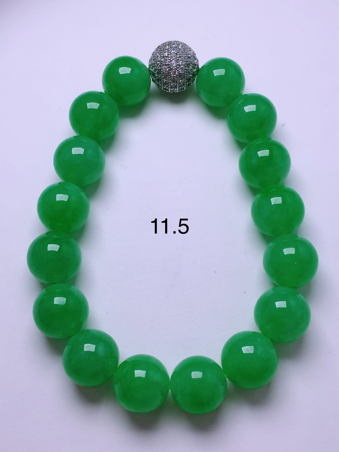 ️绿珠子手串，晶莹剔透，新颖时尚，11.5