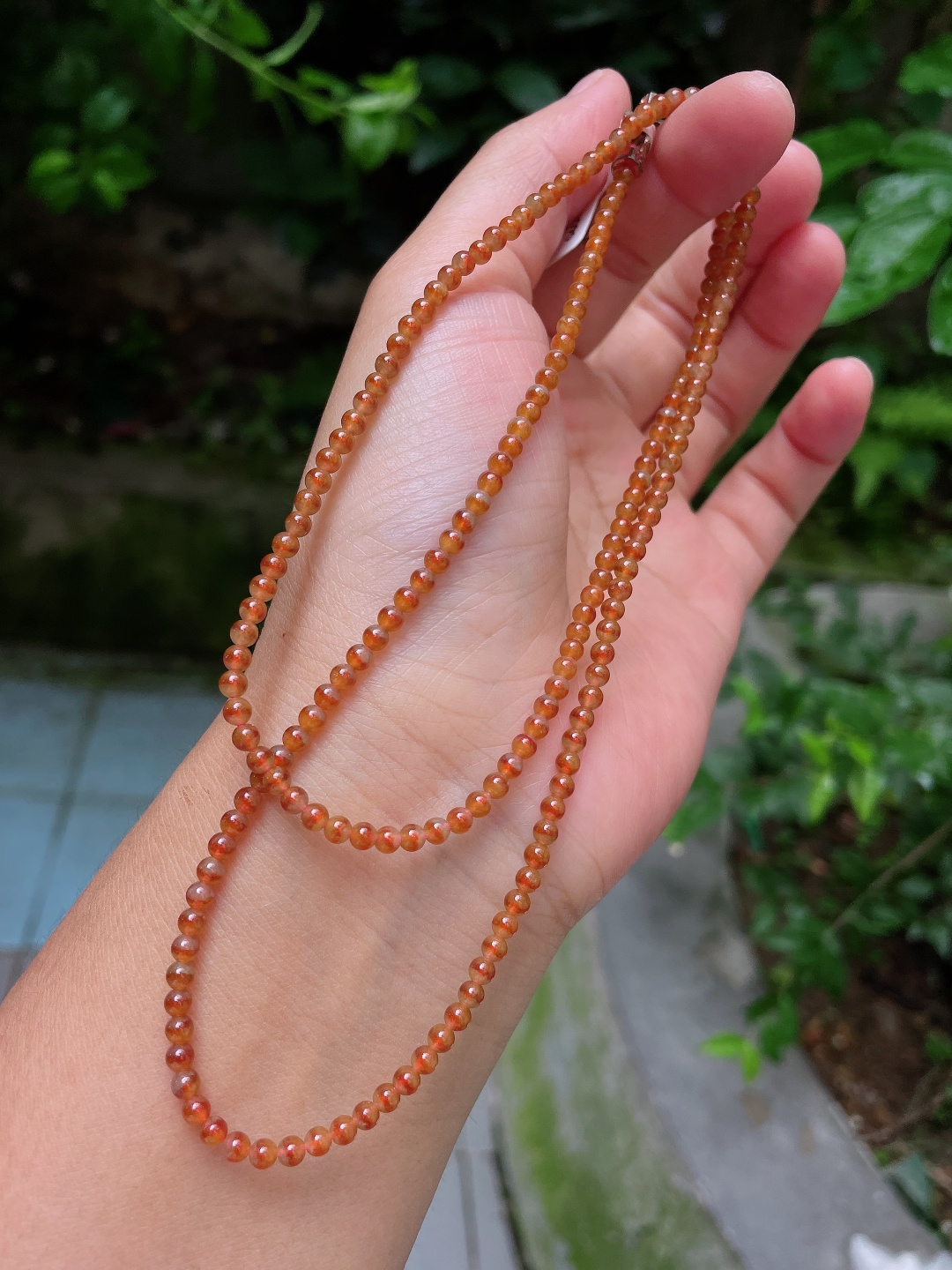 ️ 3.3mm195颗冰红翡项链