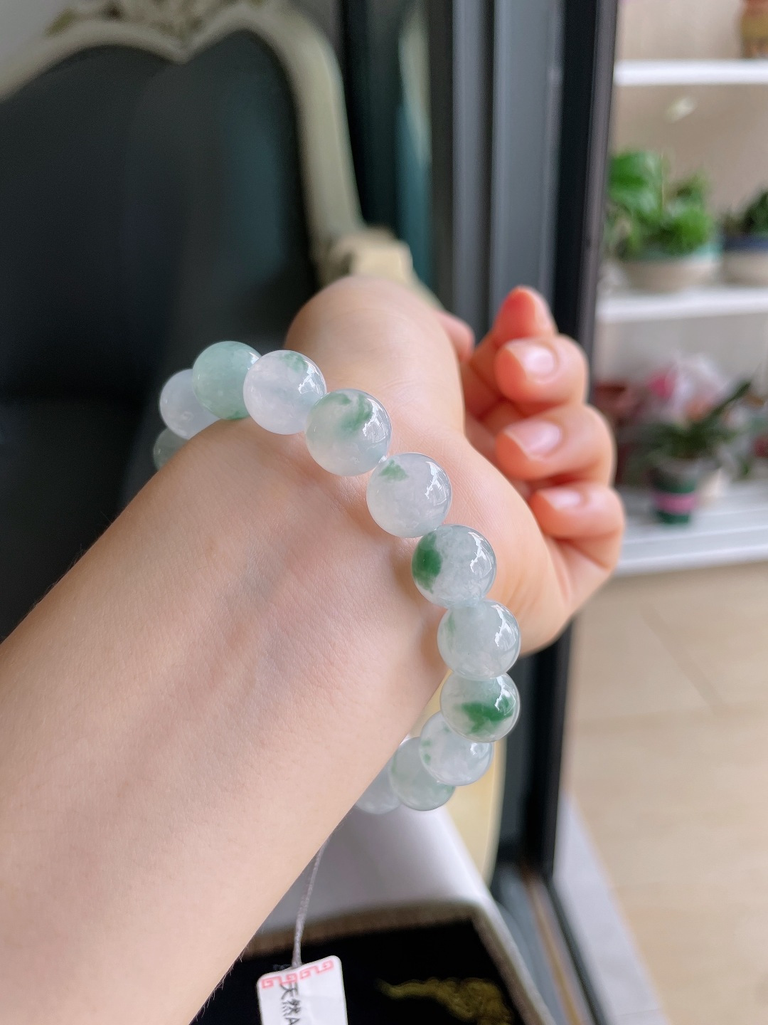 天然翡翠A货，冰飘花手串，尺寸：11.6mm。【编3780】