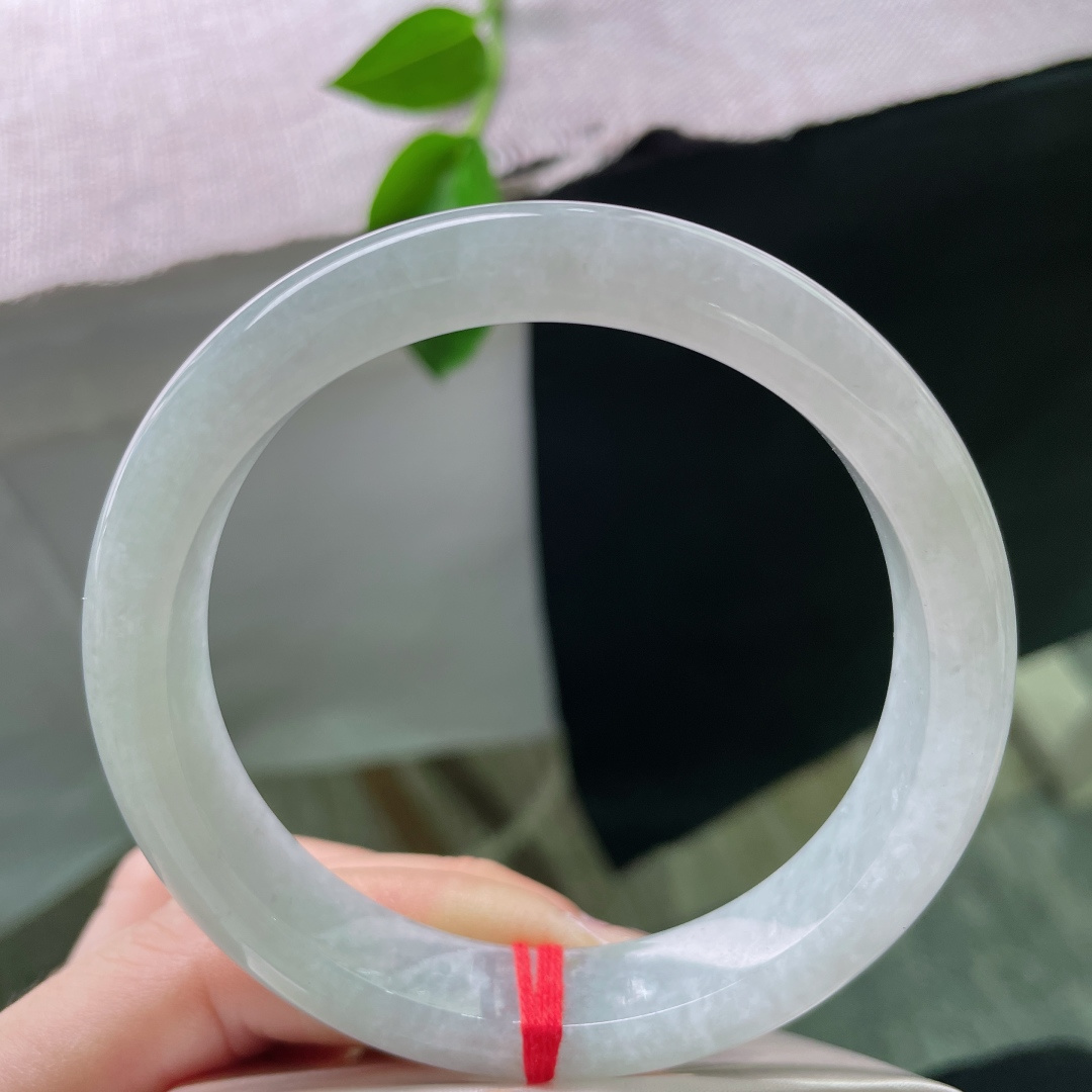 62.7/12.6/8.7，冰感正圈，细腻清新自然，优雅，贵气，灵气十足，无裂，ss52107a
