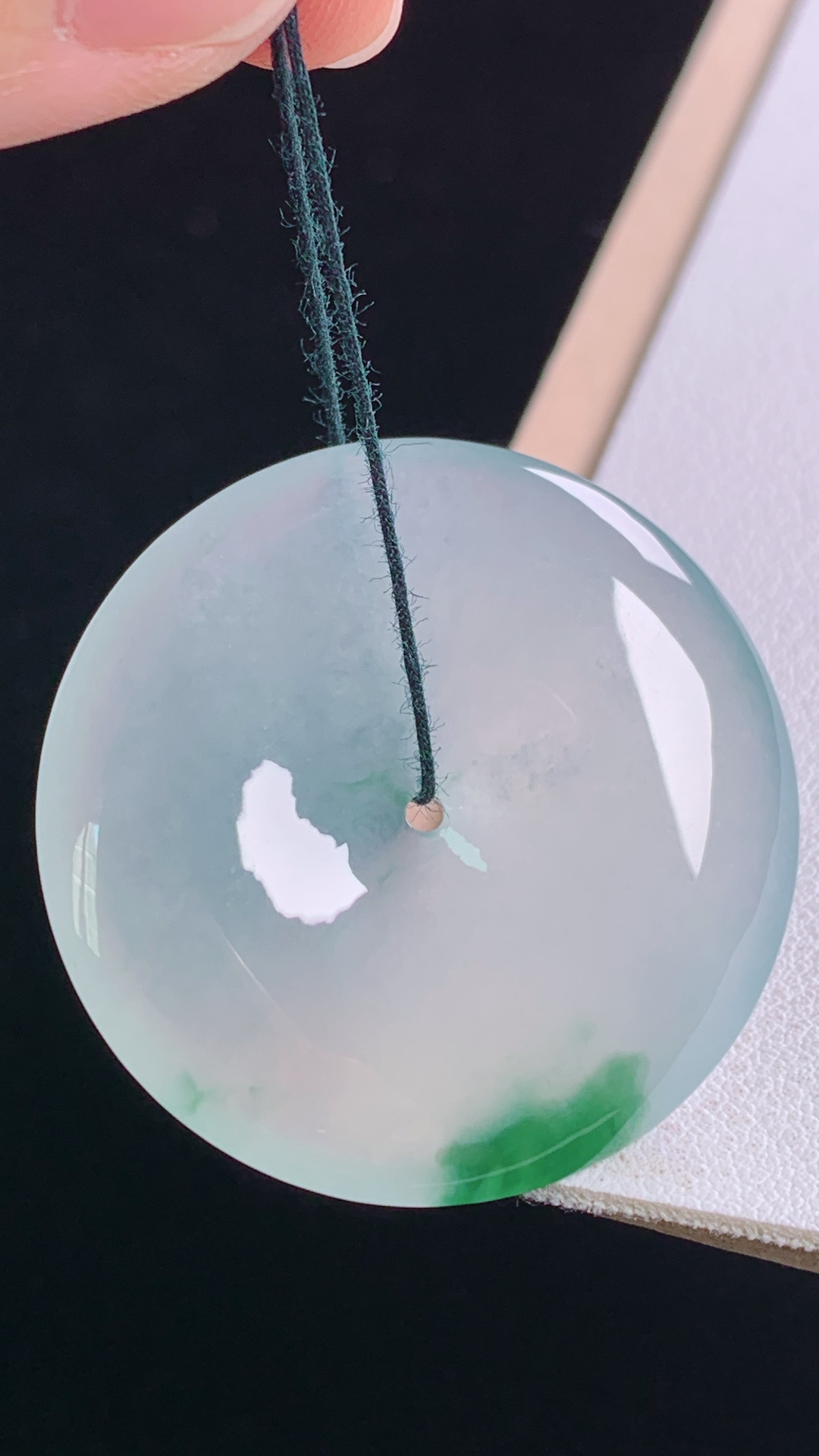 冰飘花平安扣 花色灵动，清透细腻，无裂，尺寸:35.7-6.0mm 29