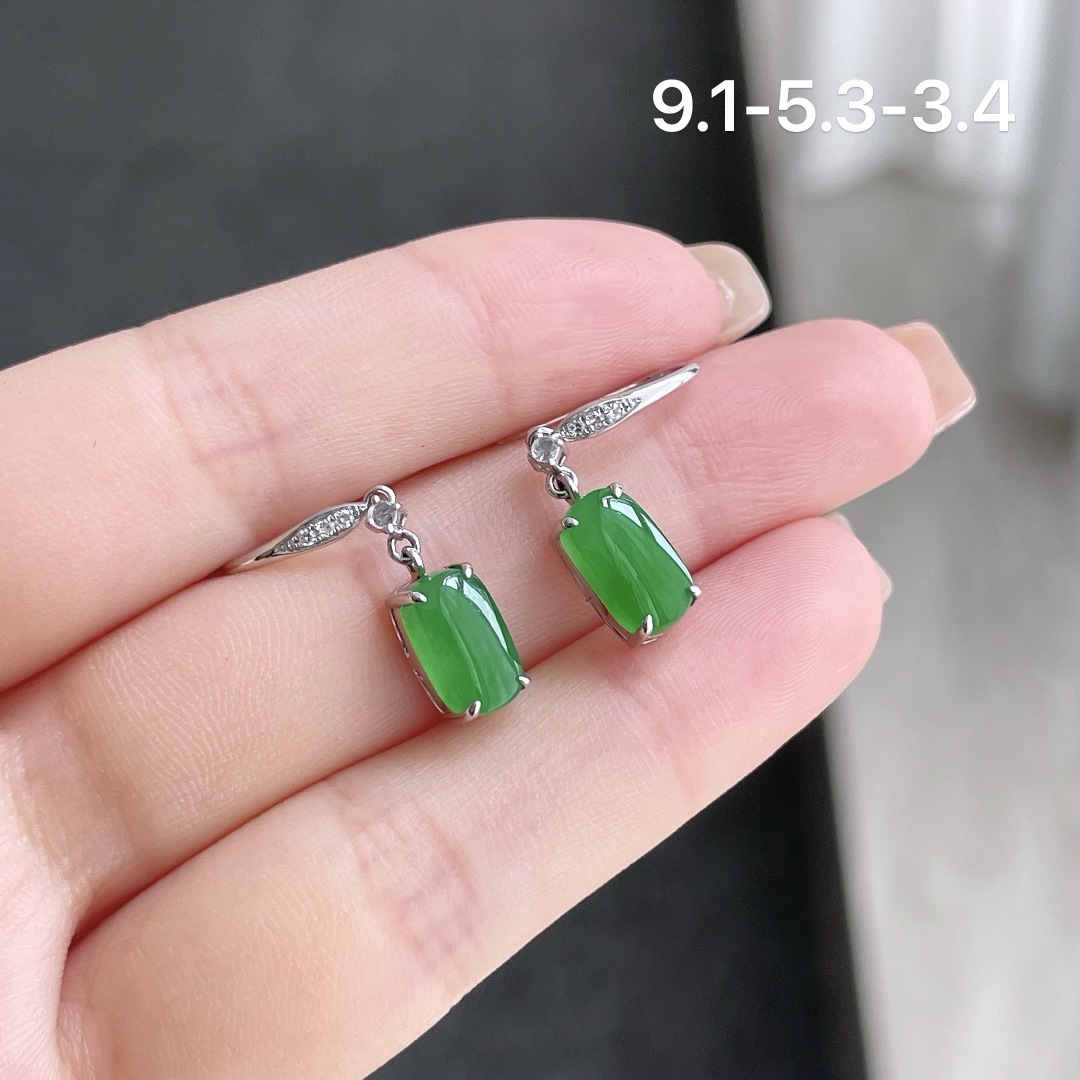 冰绿马鞍耳坠，9.1-5.3-3.4