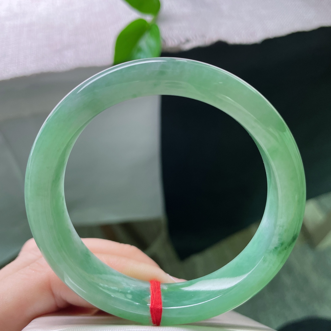 58/13/8.6，绿底正圈，贵气，优雅，甜美，生机勃勃，郁郁葱葱，年轻，无裂，ss53374a