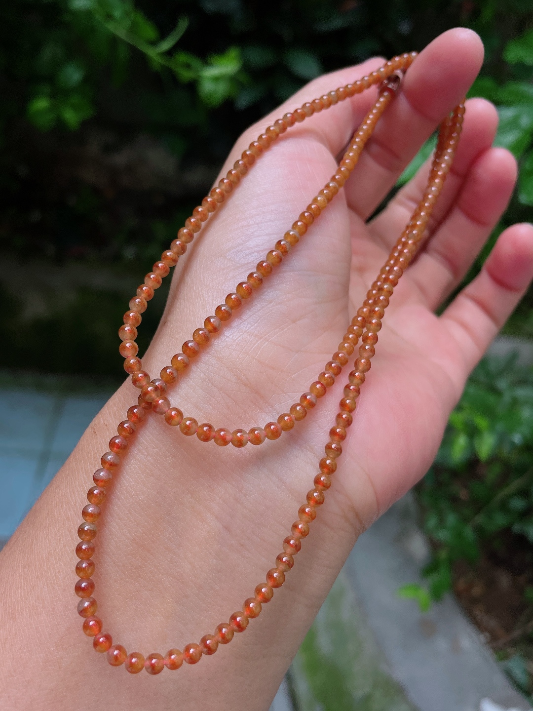 ️ 3.3mm195颗冰红翡项链