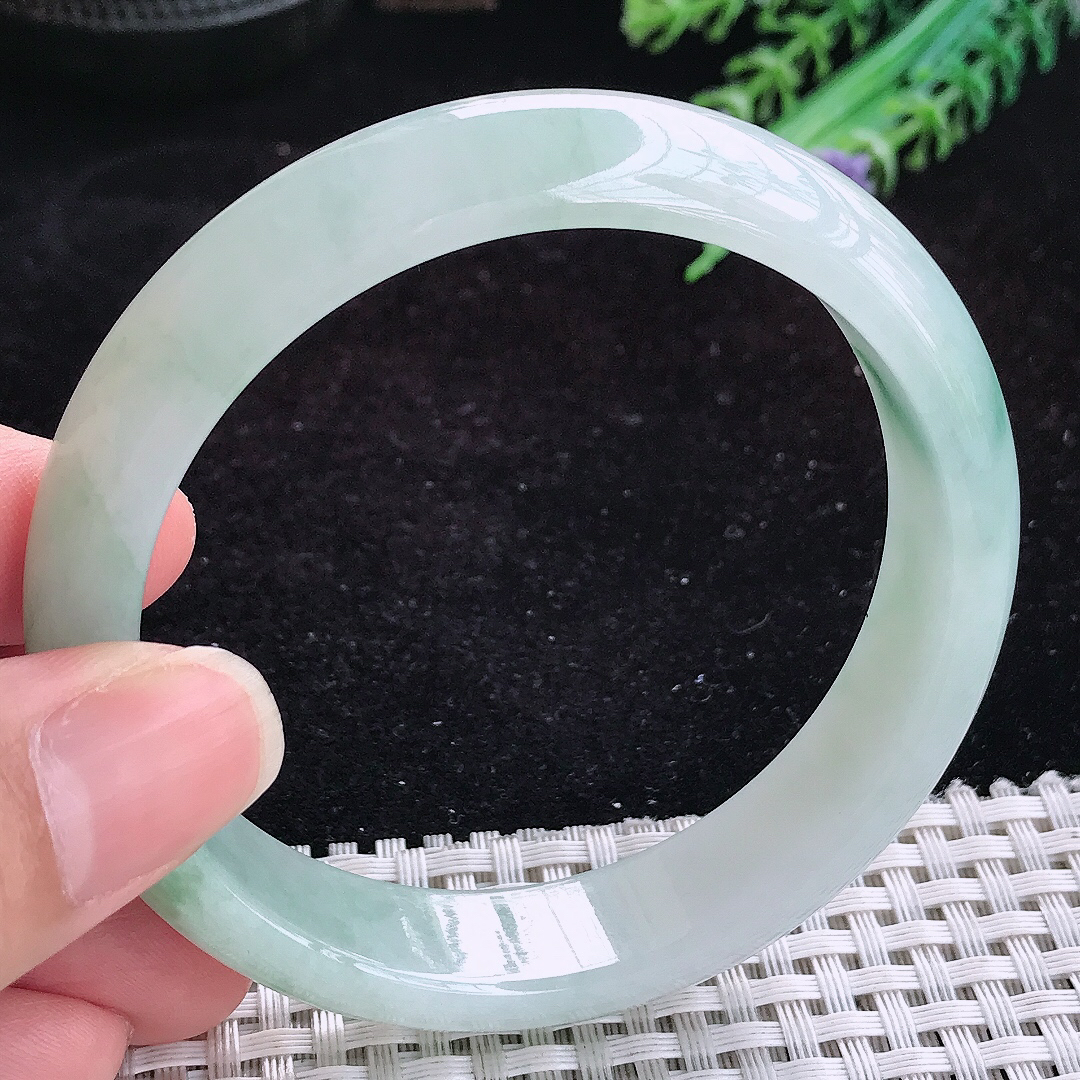 实拍A货翡翠59.5/14.3/7.8老坑冰胶飘花手镯玉手镯女款平安镯