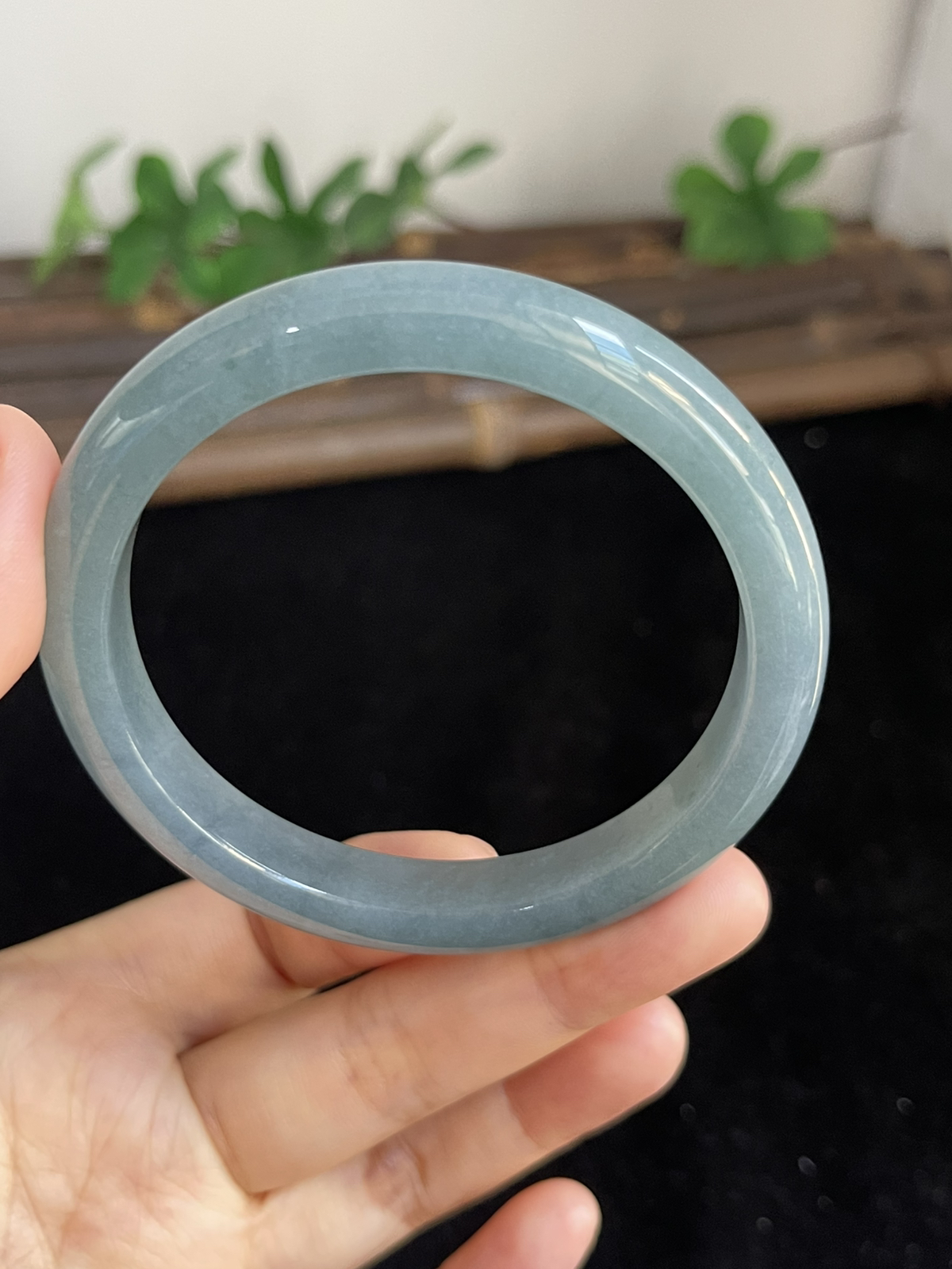 正圈57圈口，翡翠手镯