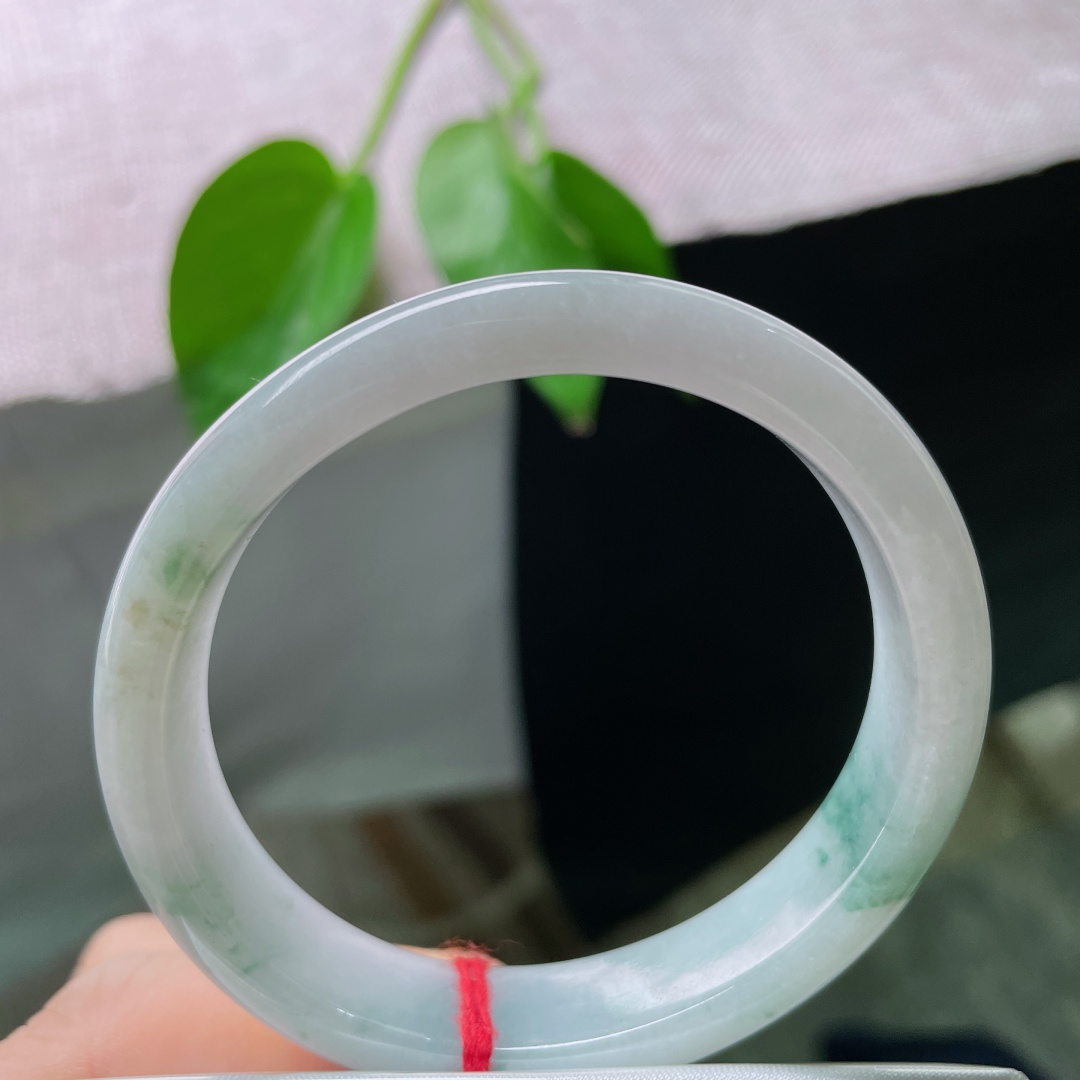 飘花贵妃，肉质细腻干净，水头好，清爽，皮纹，ss50655a