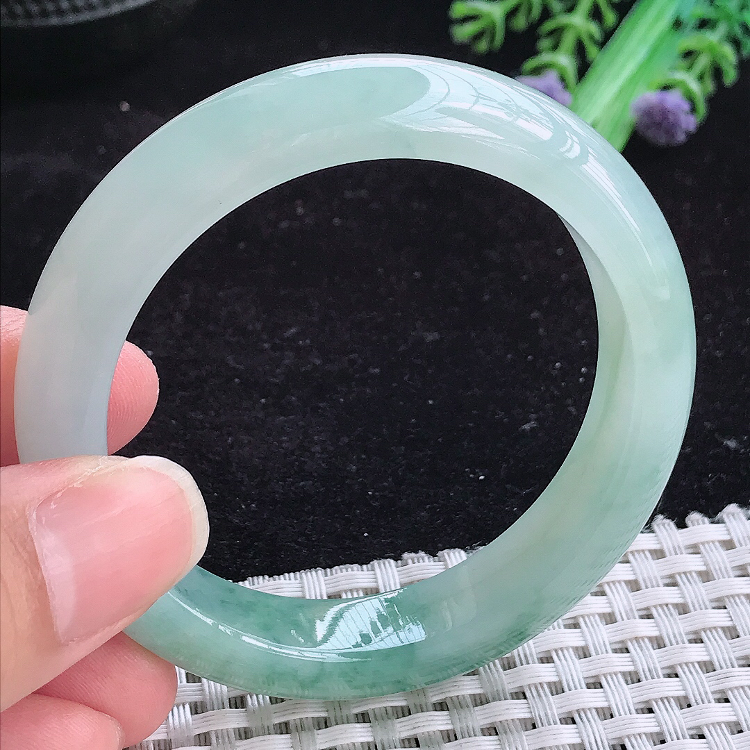 实拍A货翡翠51.5/12.2/8.2小圈口老坑冰胶飘花手镯蓝花女款平安镯