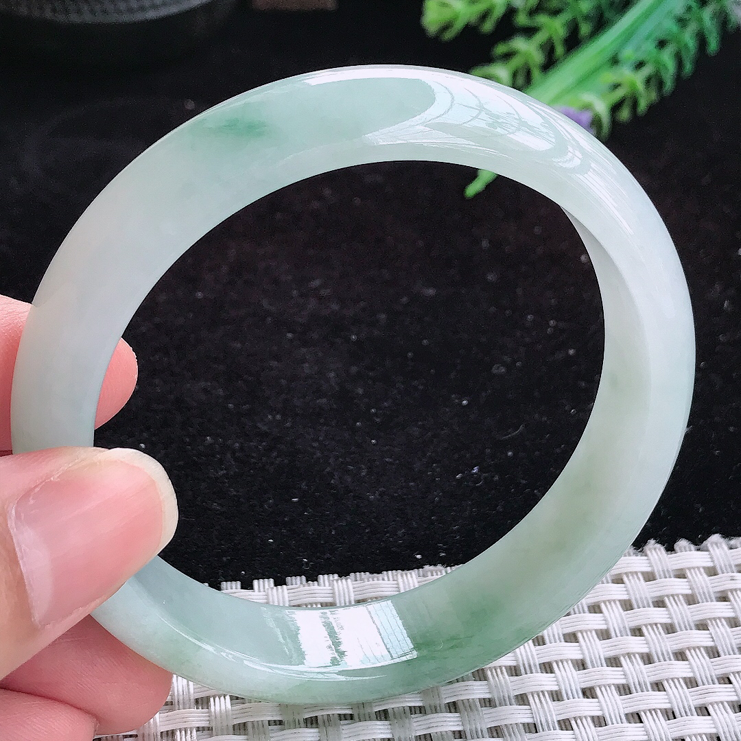 实拍A货翡翠59.5/14.3/7.8老坑冰胶飘花手镯玉手镯女款平安镯