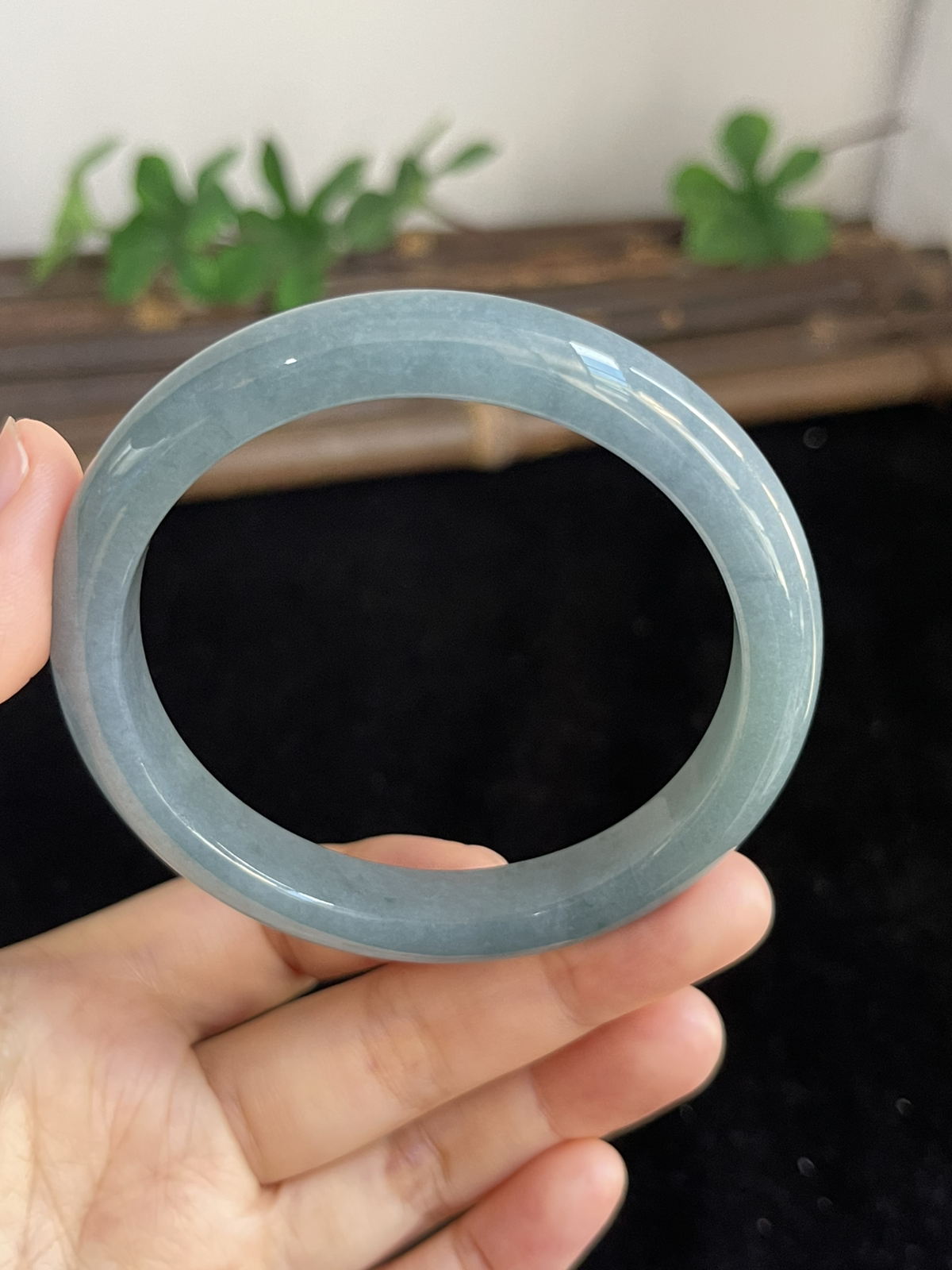 正圈57圈口，翡翠手镯