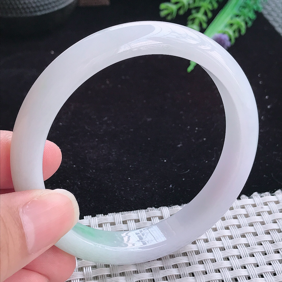 实拍A货翡翠59.8/11.8/8老坑秀气冰润大圈口手镯玉手镯女款平安镯