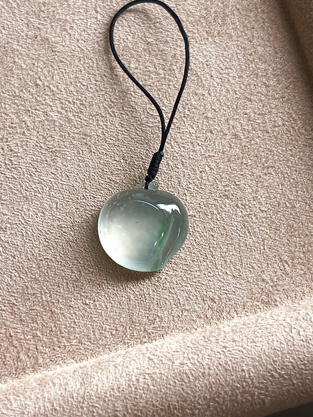 【桃子】飘花灵动，种老细腻形体佳尺寸：15.4*15.6*6.3,b1463