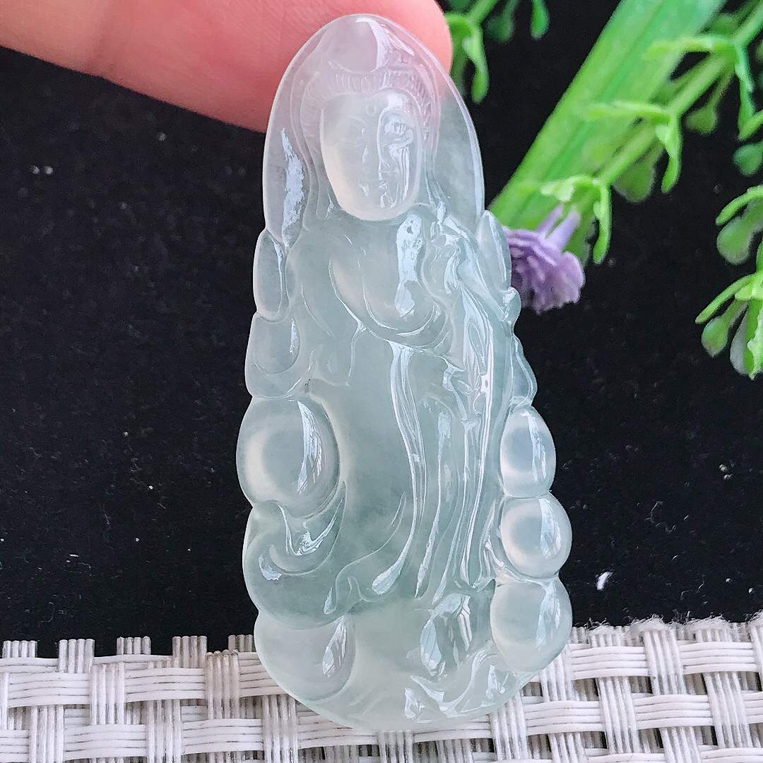 实拍A货翡翠51.6/24.3/4.3老坑冰种观音站观音吊坠翡翠玉牌挂件