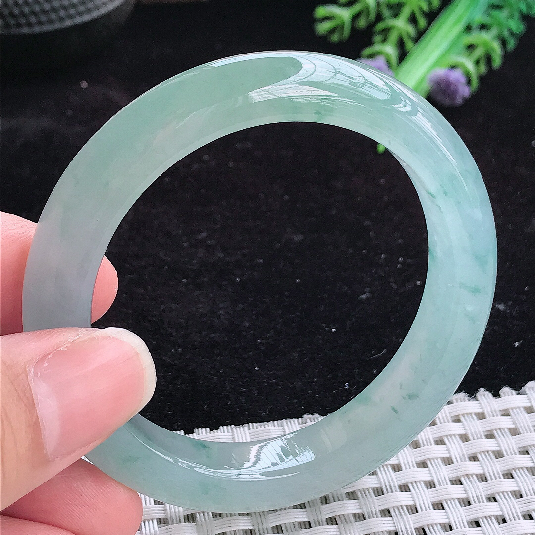 实拍A货翡翠52/10.7/8.5小圈口老坑冰胶果冻冰晴飘花手镯女款平安镯