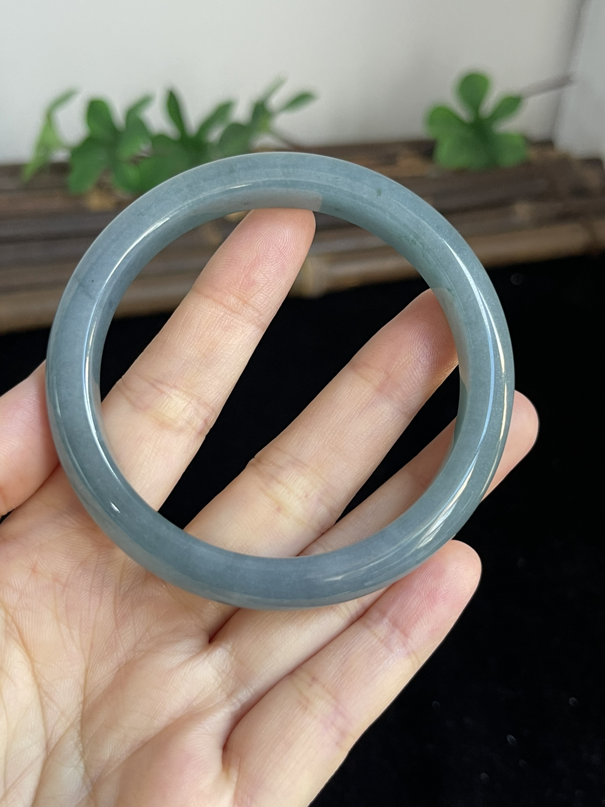 正圈57圈口，翡翠手镯