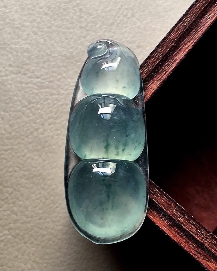️ 飘花福豆 飘花色泽漂亮，种水，无裂尺寸30.3*12*6.5