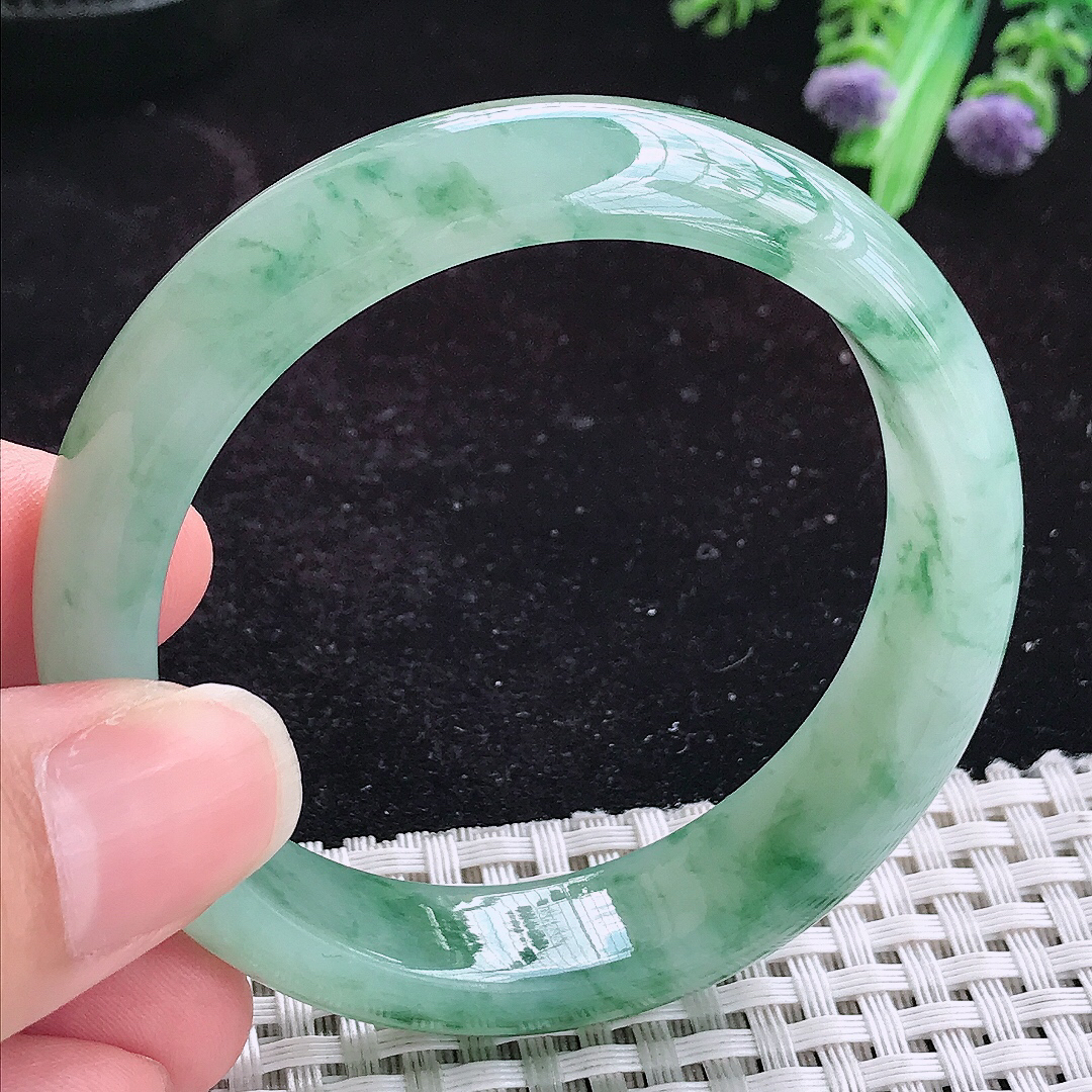实拍A货翡翠52.5/13.5/7.5小圈口老坑冰胶飘绿花手镯玉手镯女款平安镯