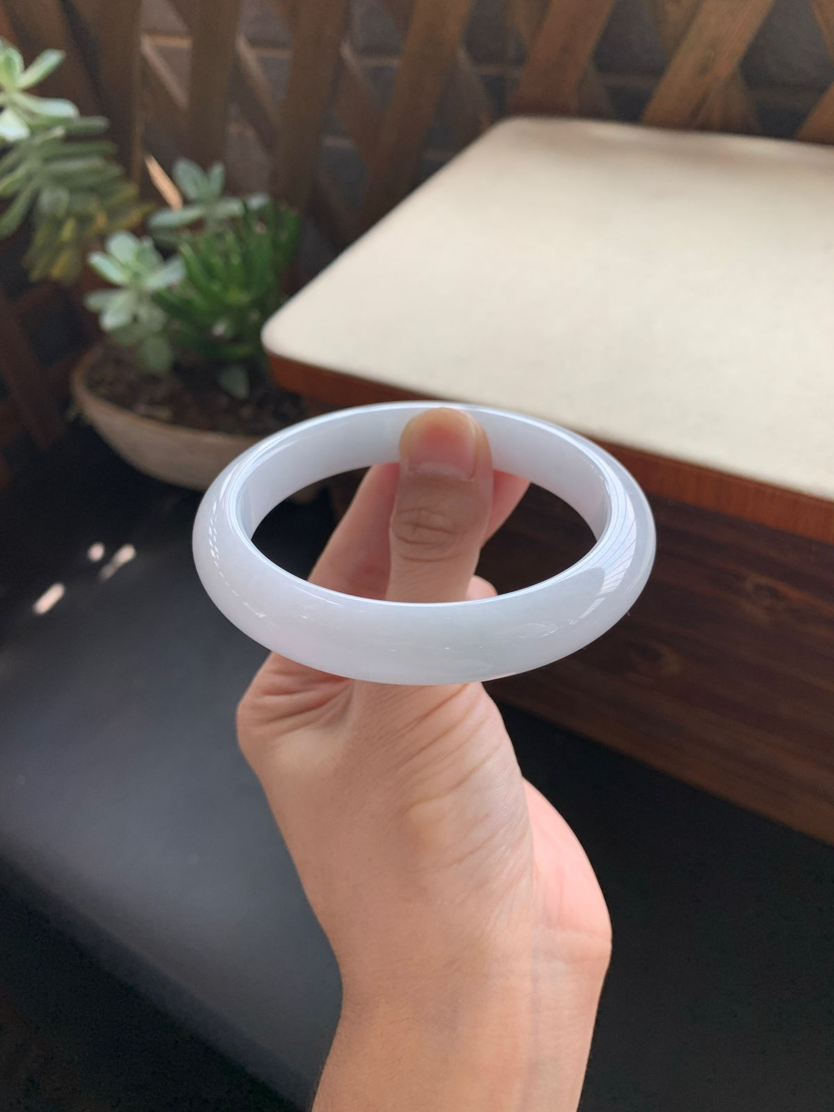 62圈口正圈白月光手镯