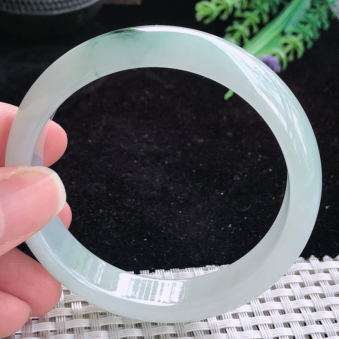实拍A货翡翠58.5/14/7.5老坑冰润飘花手镯玉手镯女款平安镯