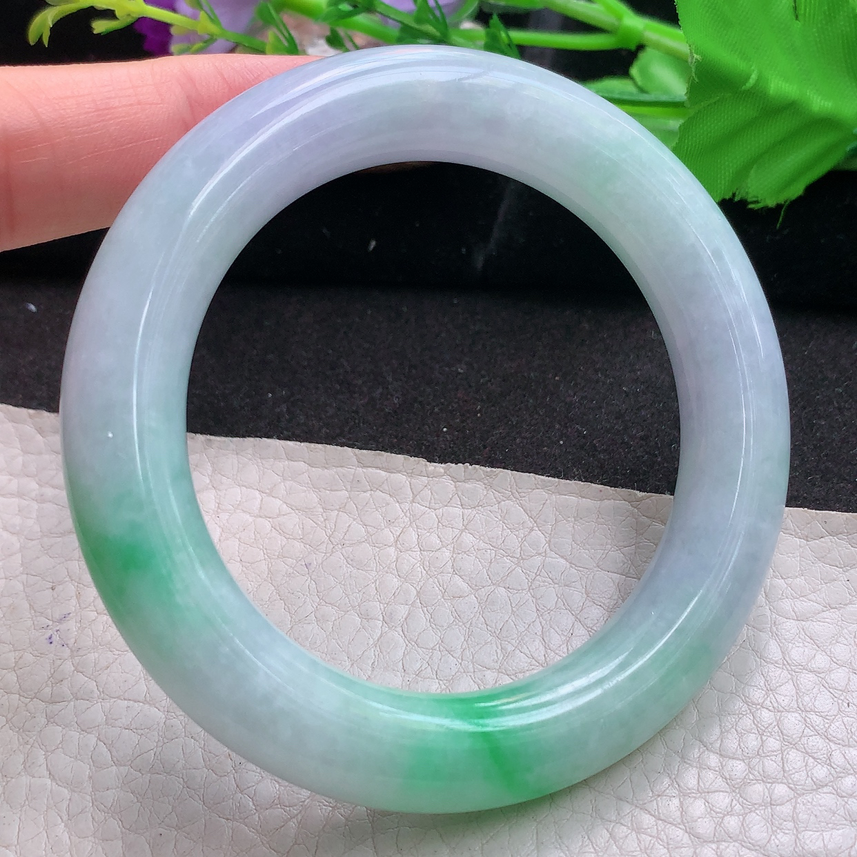 zc实拍57.5*12胖圆镯 缅甸翡翠a货玉手镯飘绿圆条珠宝玉手环