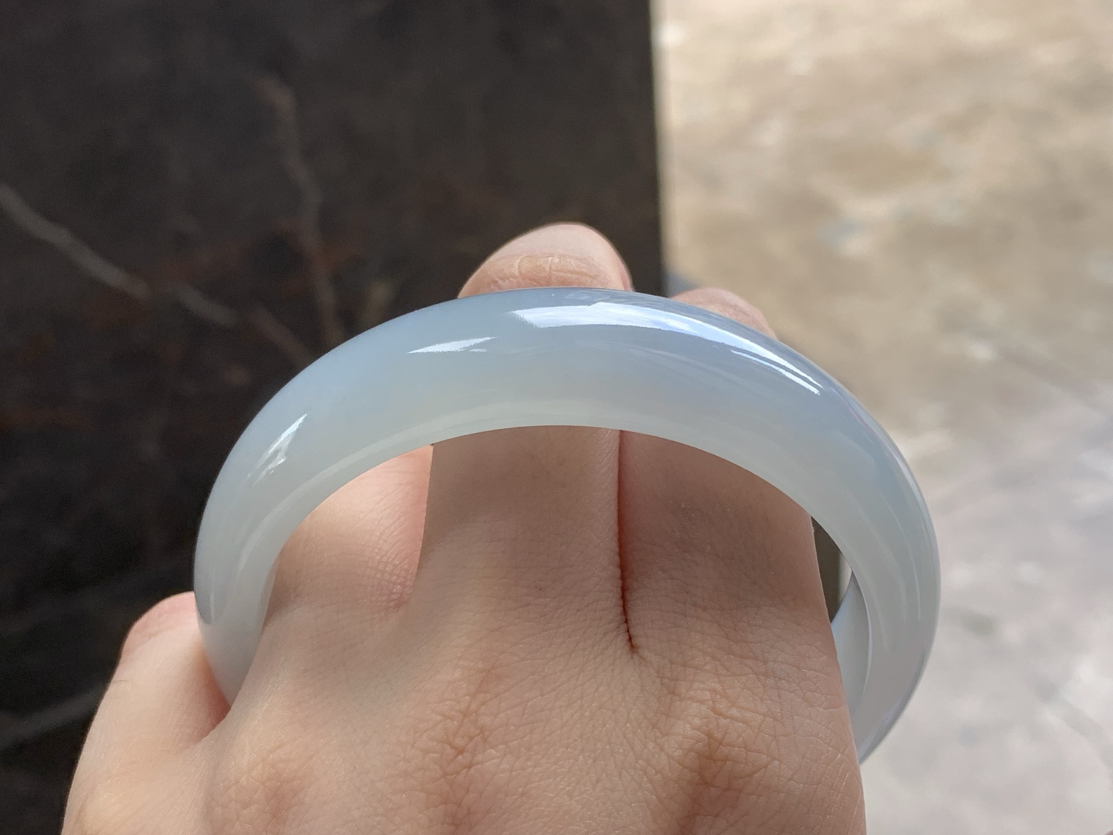 尺寸：59-15.7-8.3mm
水润十足～干净清秀