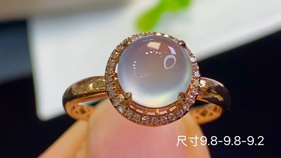 18k金+钻玻璃种蛋面戒指，无裂，9.8-9.8-9.2