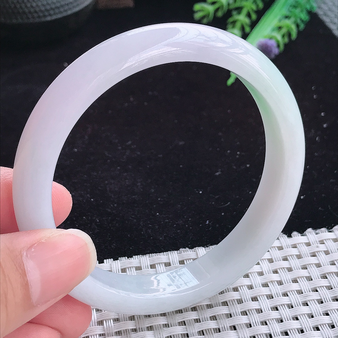 实拍A货翡翠59.8/11.8/8老坑秀气冰润大圈口手镯玉手镯女款平安镯