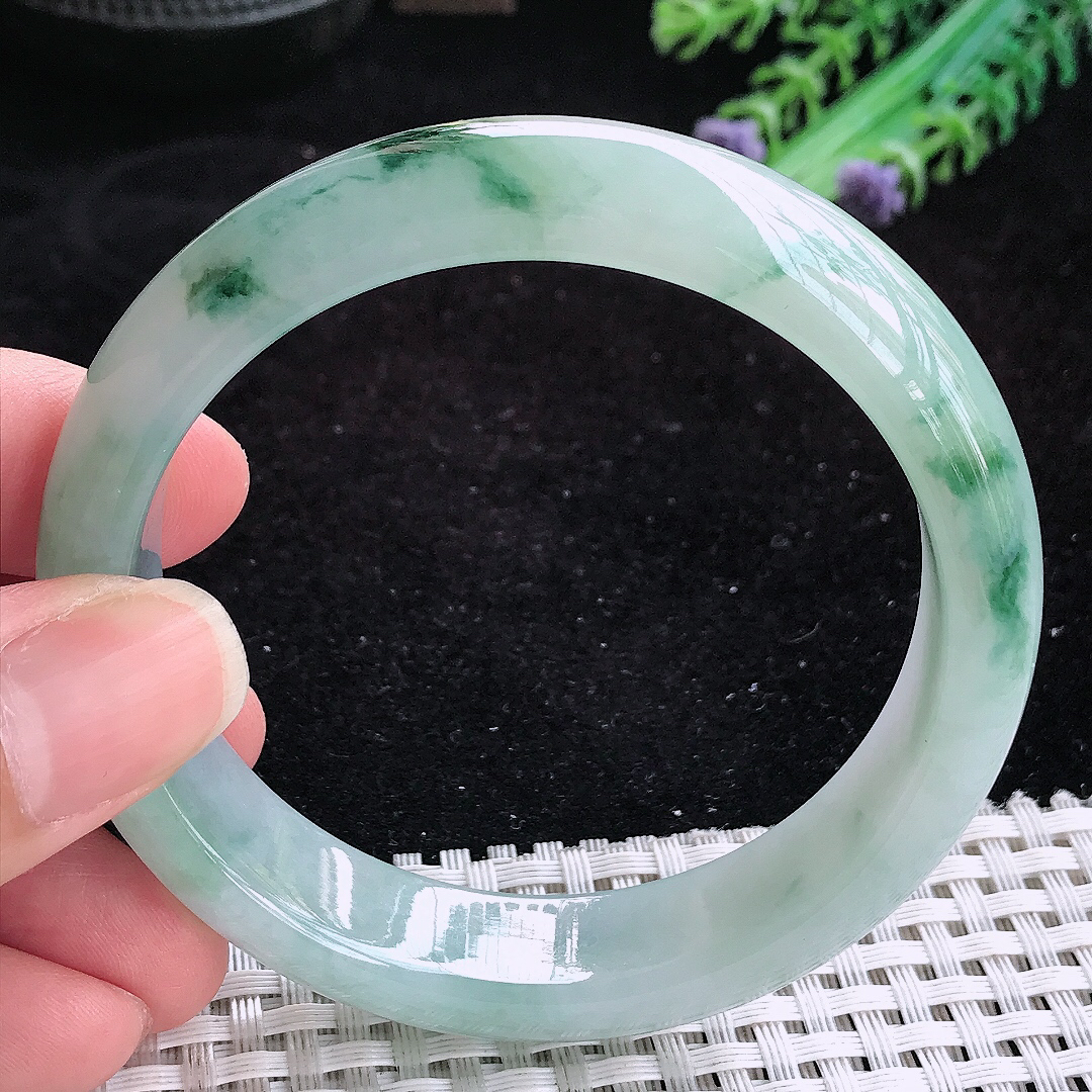 实拍A货翡翠57.8/14.4/8.2老坑冰润起胶飘花手镯玉手镯女款平安镯