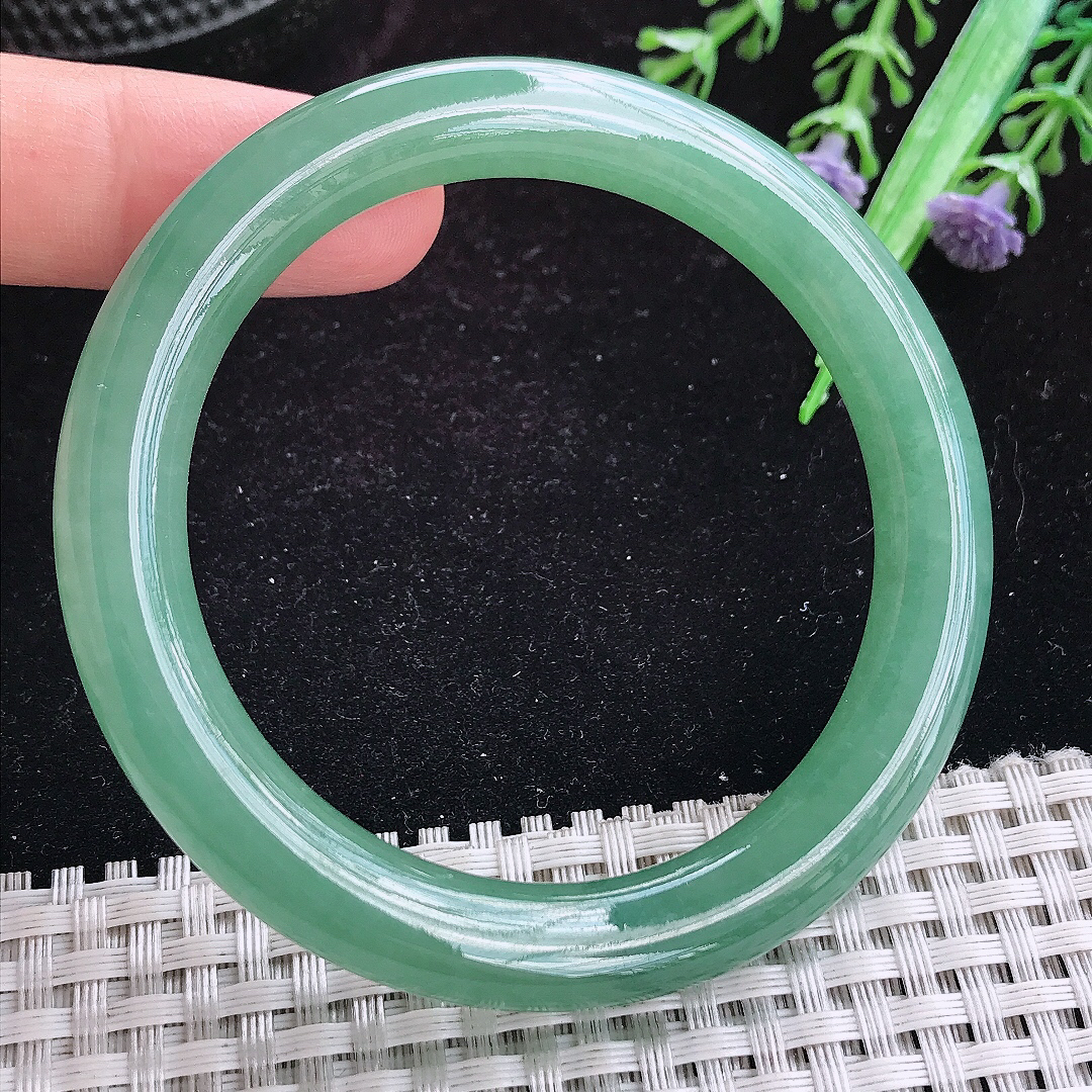 实拍A货翡翠54.5/9.1/9.2老坑冰胶果冻满绿圆条手镯玉手镯女款平安镯