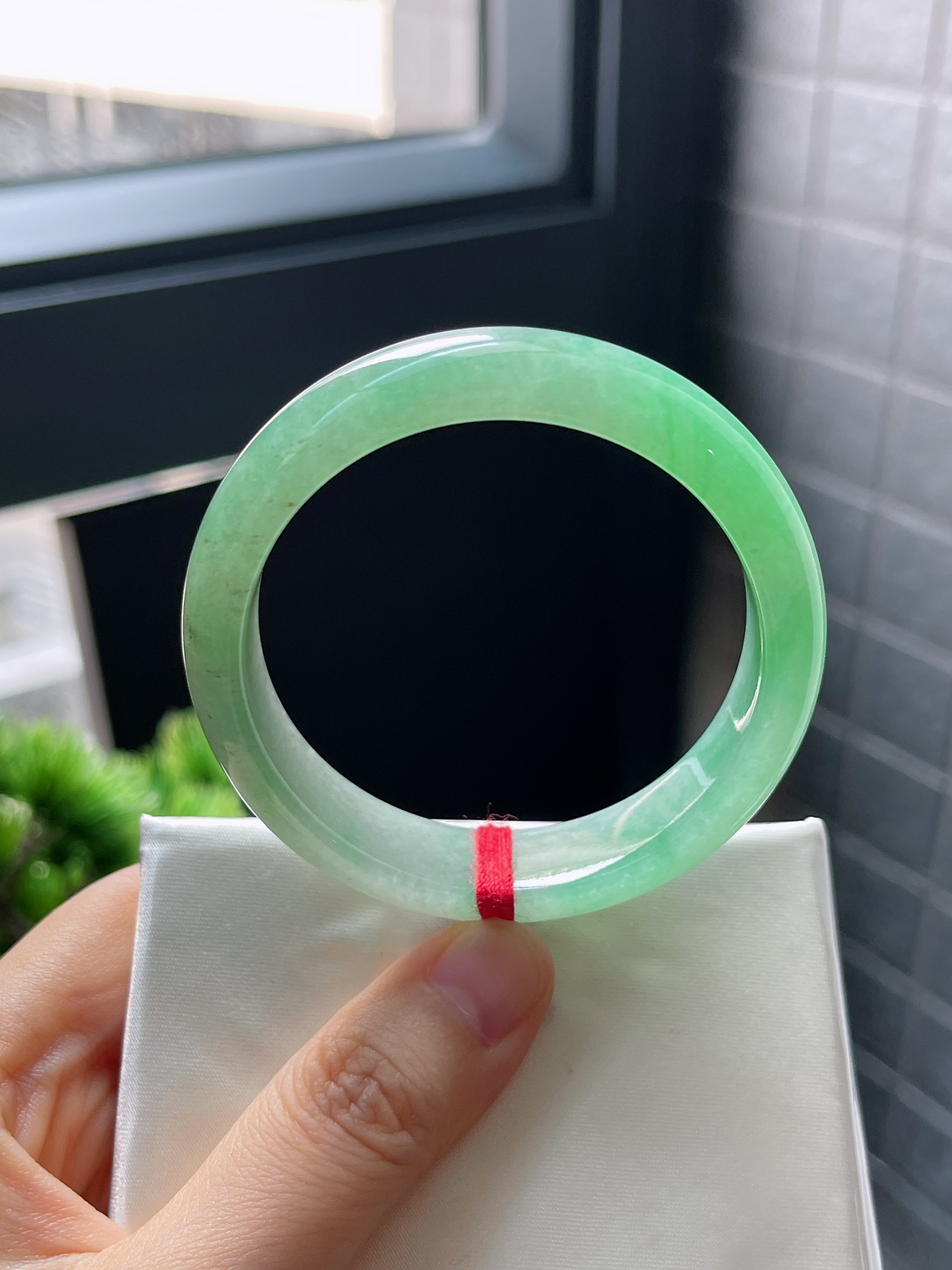 圈口50.8，冰糯小圈口正圈翡翠手镯