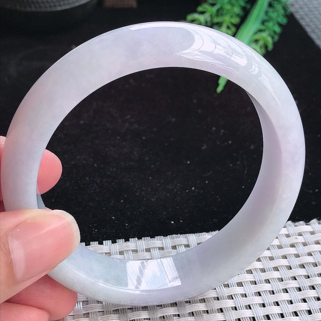 实拍A货翡翠62/15.5/8.8大圈口轮胎镯老坑精美淡雅紫罗兰手镯妈妈款