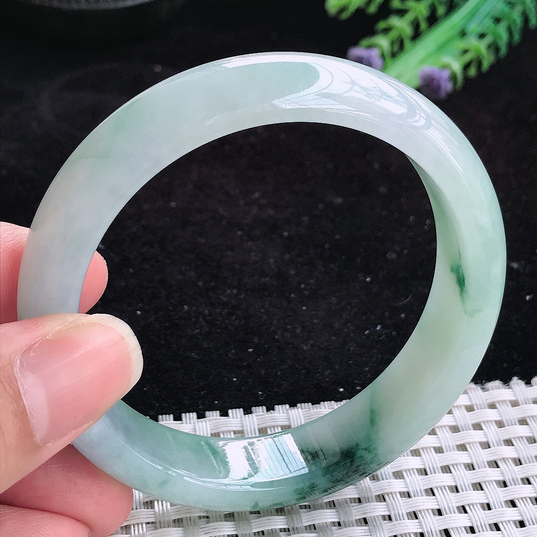 实拍A货翡翠57.8/14.4/8.2老坑冰润起胶飘花手镯玉手镯女款平安镯