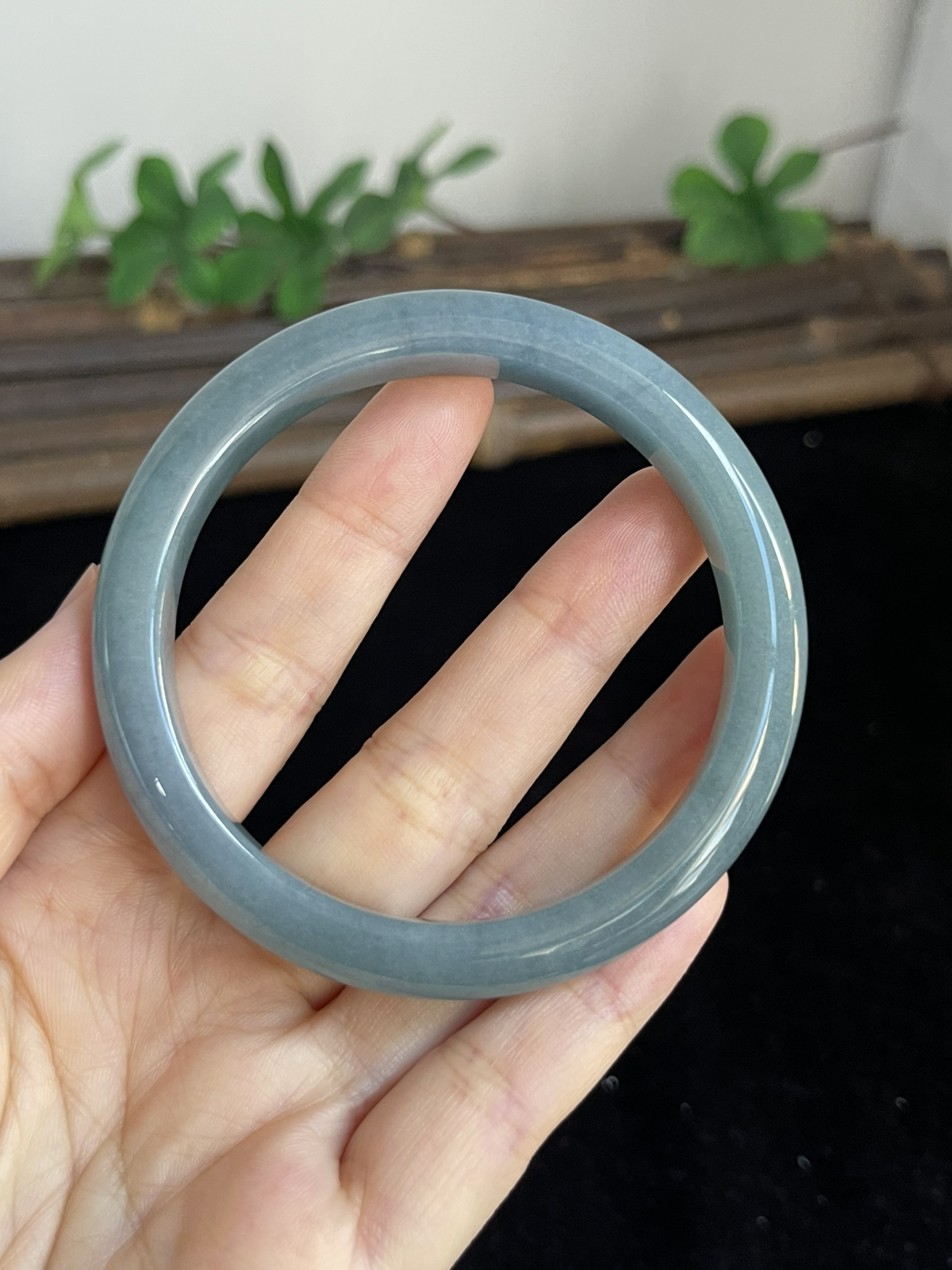正圈57圈口，翡翠手镯