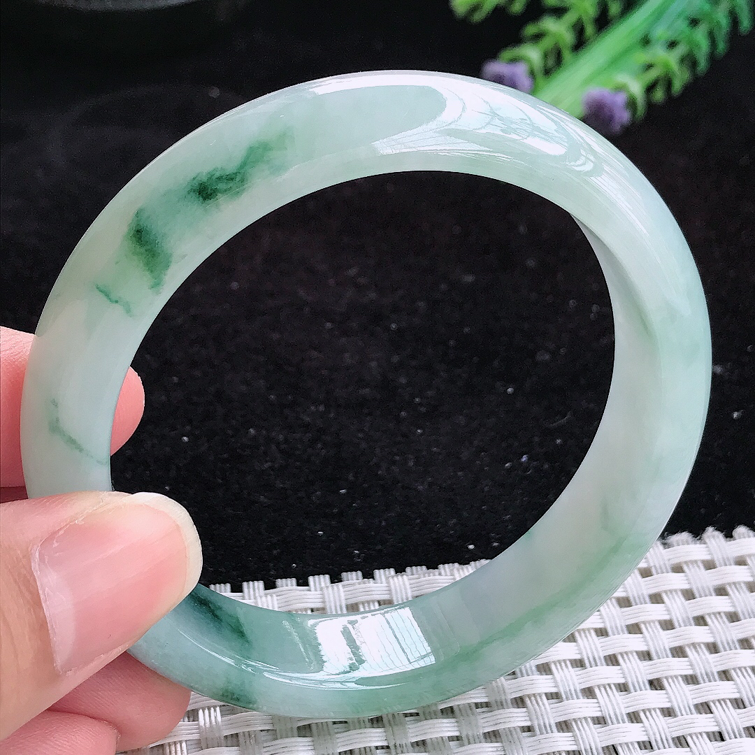 实拍A货翡翠57.8/14.4/8.2老坑冰润起胶飘花手镯玉手镯女款平安镯