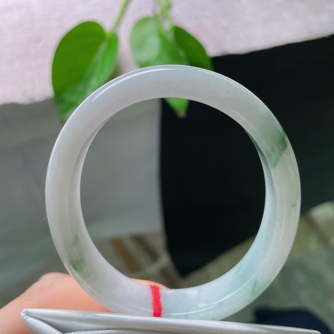 飘花贵妃，肉质细腻干净，水头好，清爽，皮纹，ss50655a
