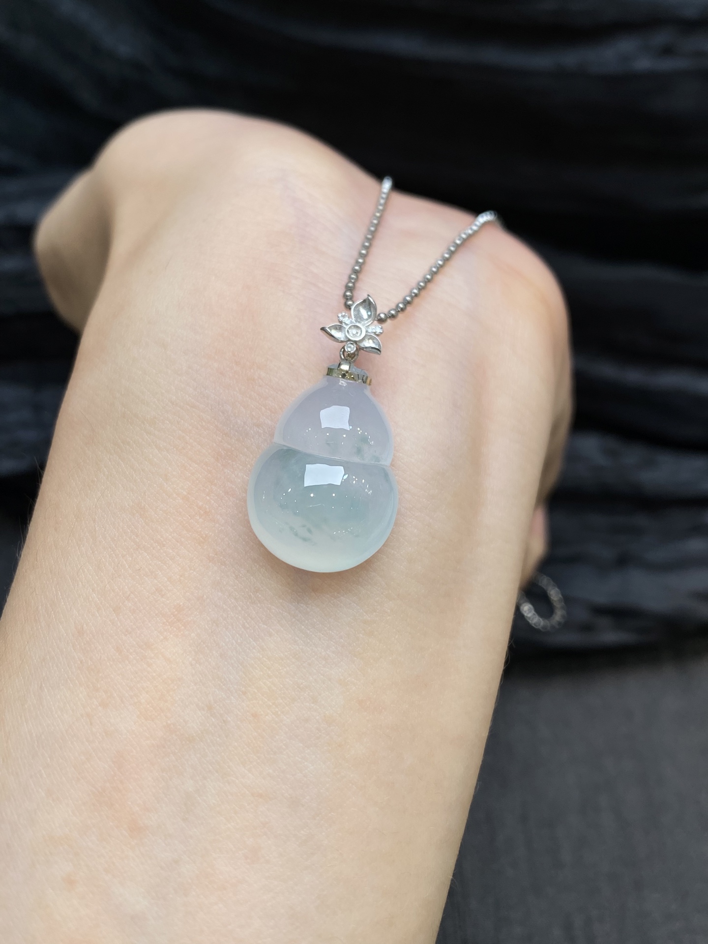 冰飘花葫芦吊坠·金 整·28.1-14.9-7.8mm 裸·20.7-14.9-7.8mm