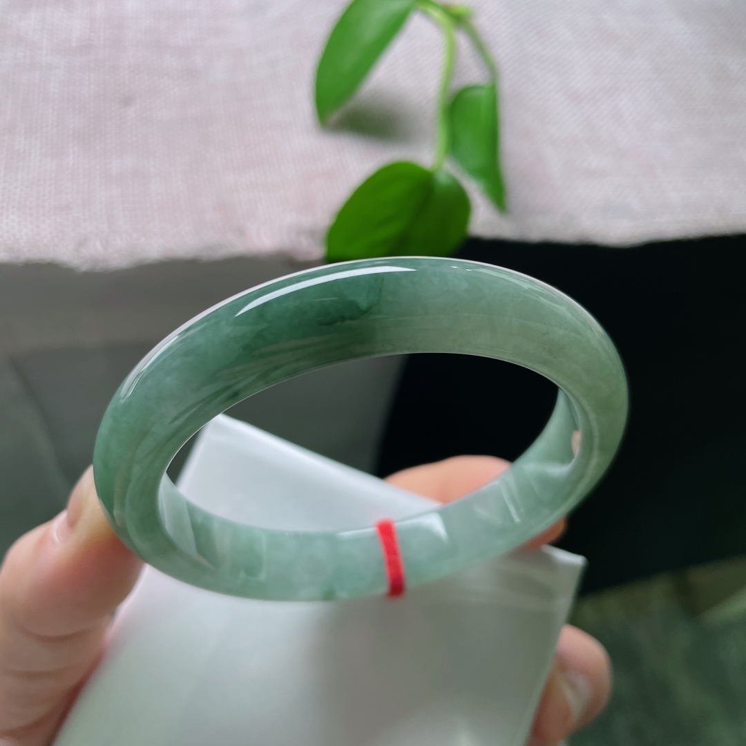 56.7/11.5/7.5，油青正圈，油润有光泽，种老，沉鱼落雁之姿，皮纹，ss51120a