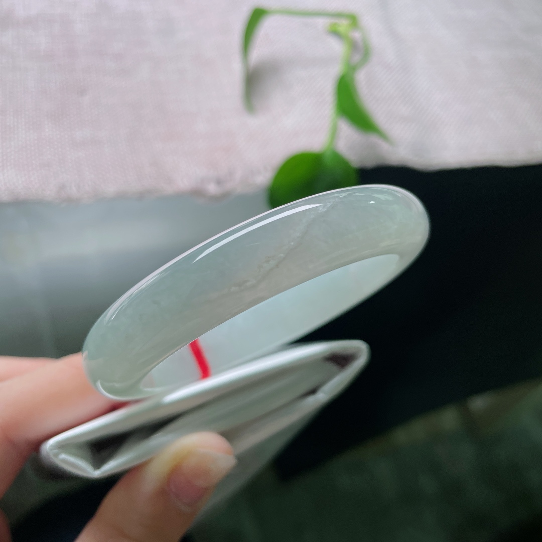 54.7/11.8/7.9，淡绿底正圈，种老，清透泛光，底子干净，小清新，水露线，ss52908a