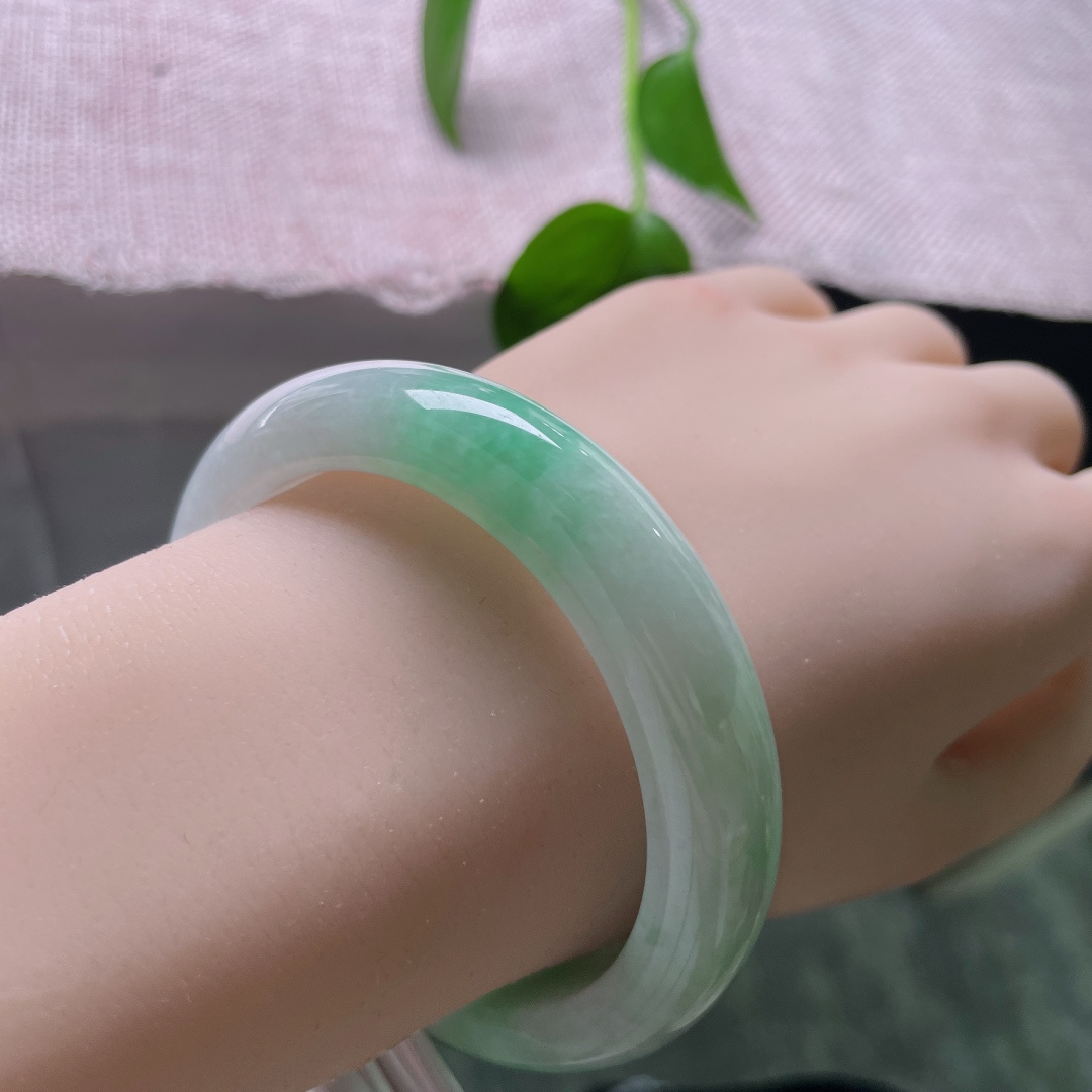 绿底正圈，水润，清雅，优雅永不过时，有棉线，ss54341a