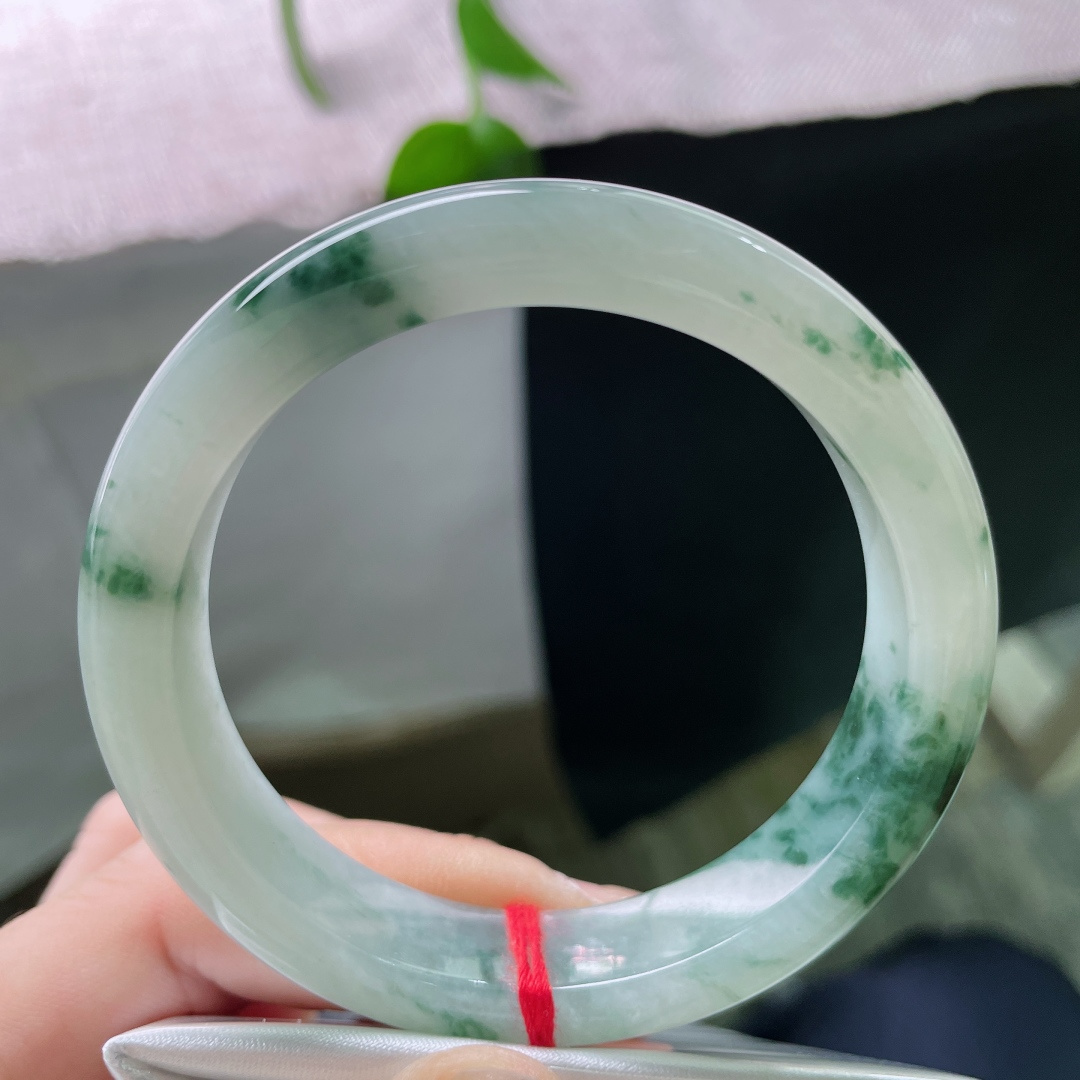 飘花正圈，水润，墨染星辰云水间，浓墨出彩，种老，无裂，ss54347a