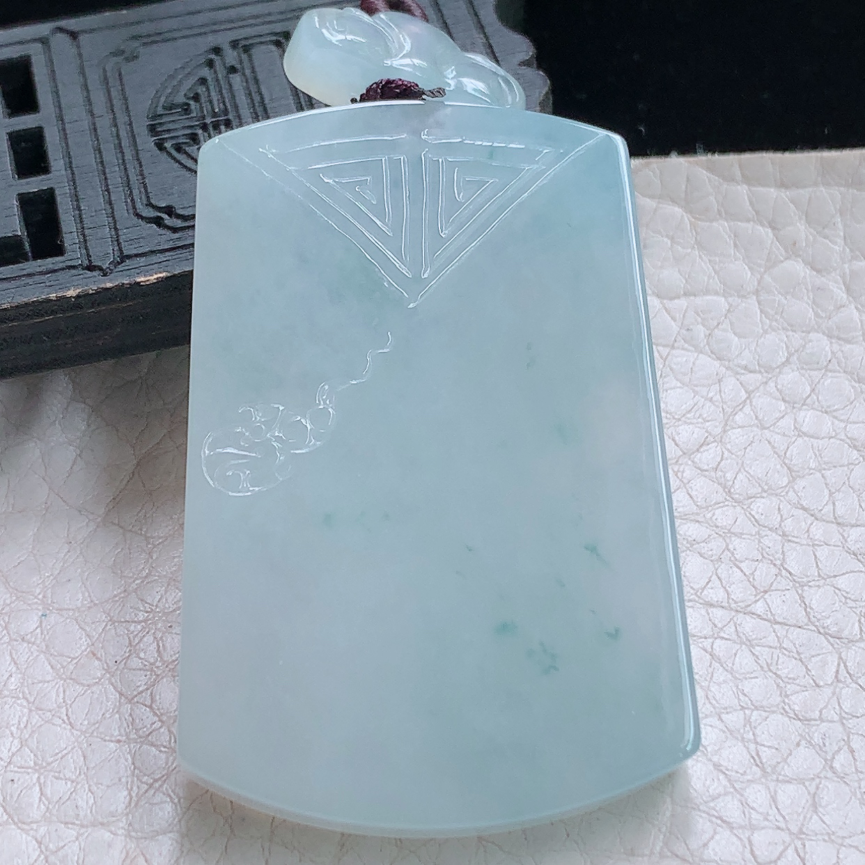 zz3实拍50.6*33.8*6天然缅甸翡翠复古雕花平安无事牌吊坠