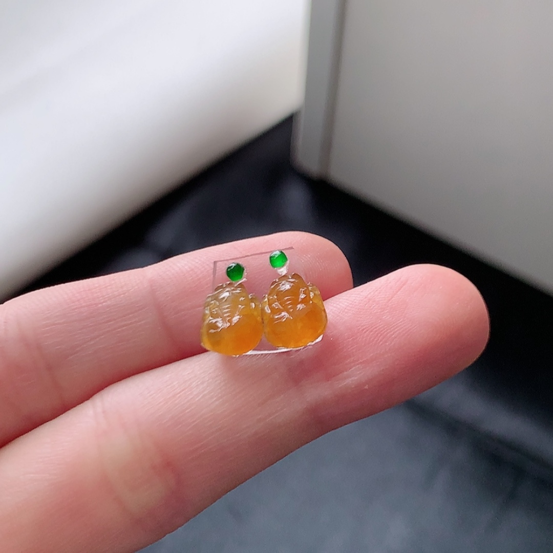 冰黄貔貅挂件 冰润细腻饱满 色泽鲜甜 佩戴优雅迷人货号38602，7.3-6.0-2.5