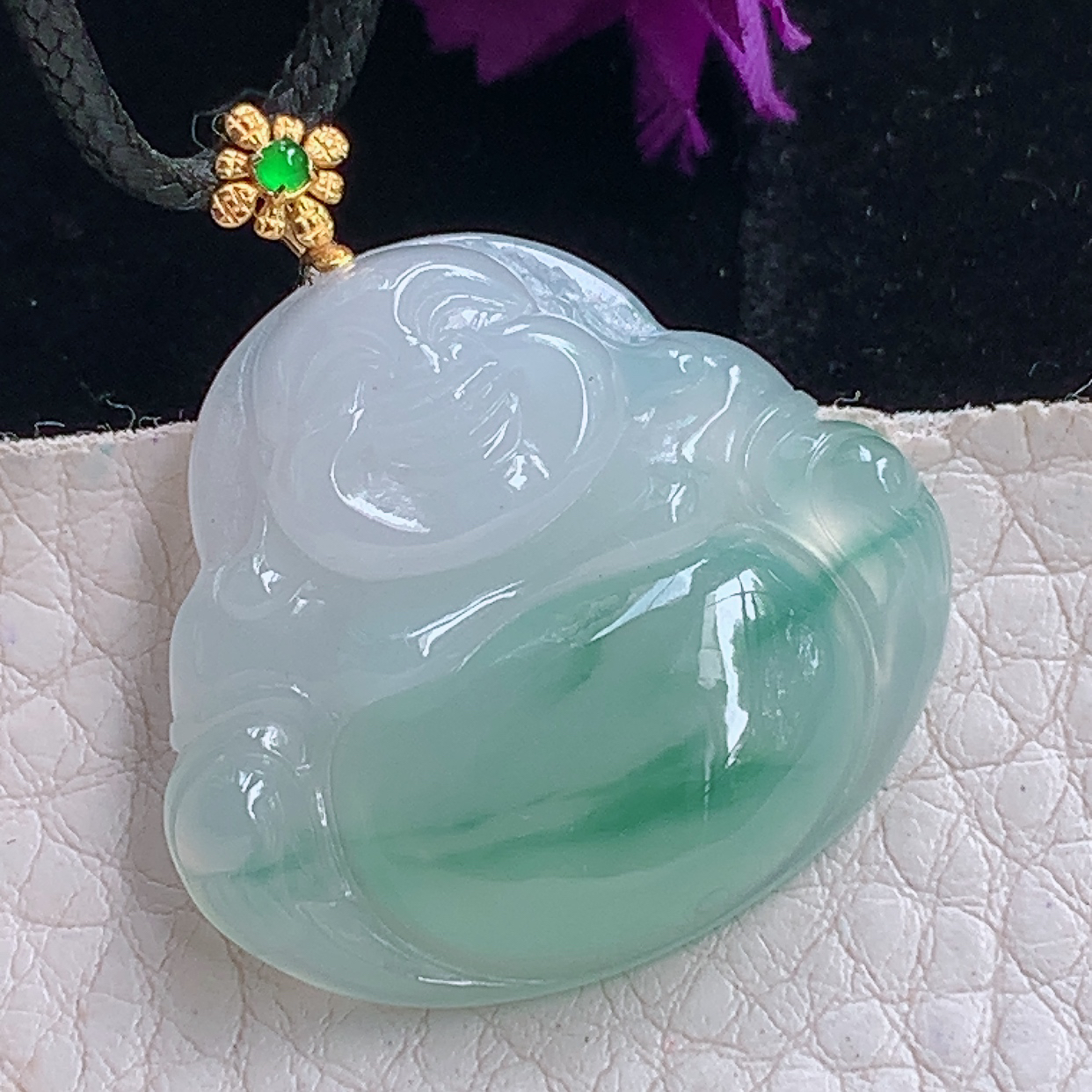 zz3实拍25.8*29.3*6天然缅甸翡翠冰种飘绿花大佛公吊坠 18k金扣
