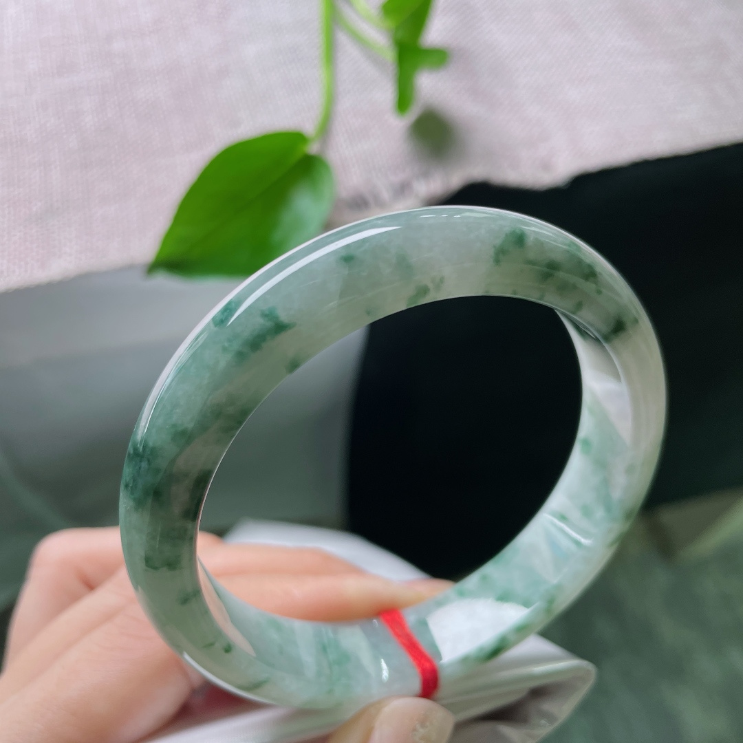 61.6/13.7/8.3飘花正圈，水润细腻，繁花似锦，贵气，有纹，ss52214a