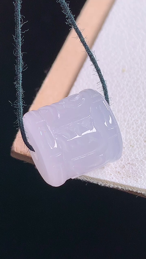 冰紫六字真言，无裂，尺寸:12.7-12.4mm 30