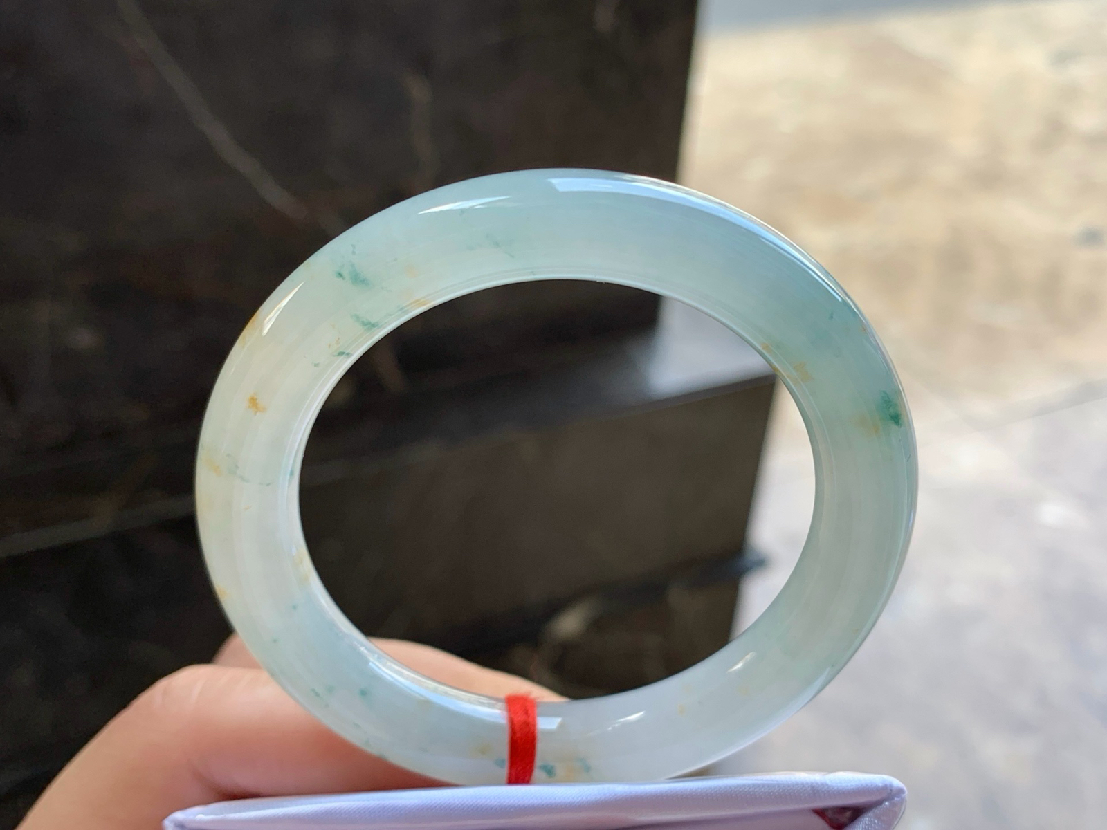 52.5-9.8
飘花圆条手镯^_^清新