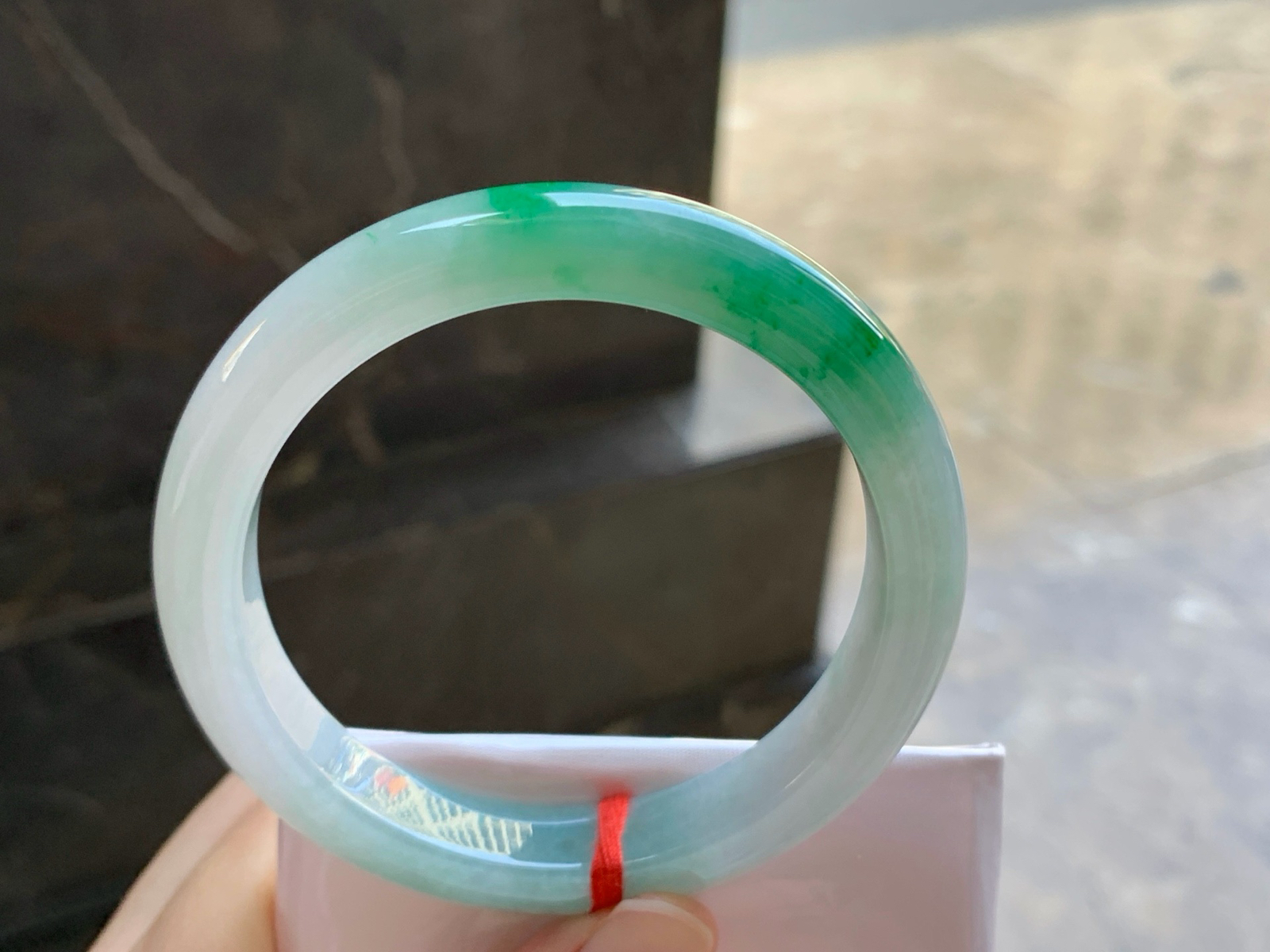 57-10.9-8.2
飘绿手镯^_^清新 色阳