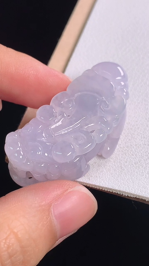 冰紫貔貅，无裂，尺寸:39.3-17.3-12.8mm 23