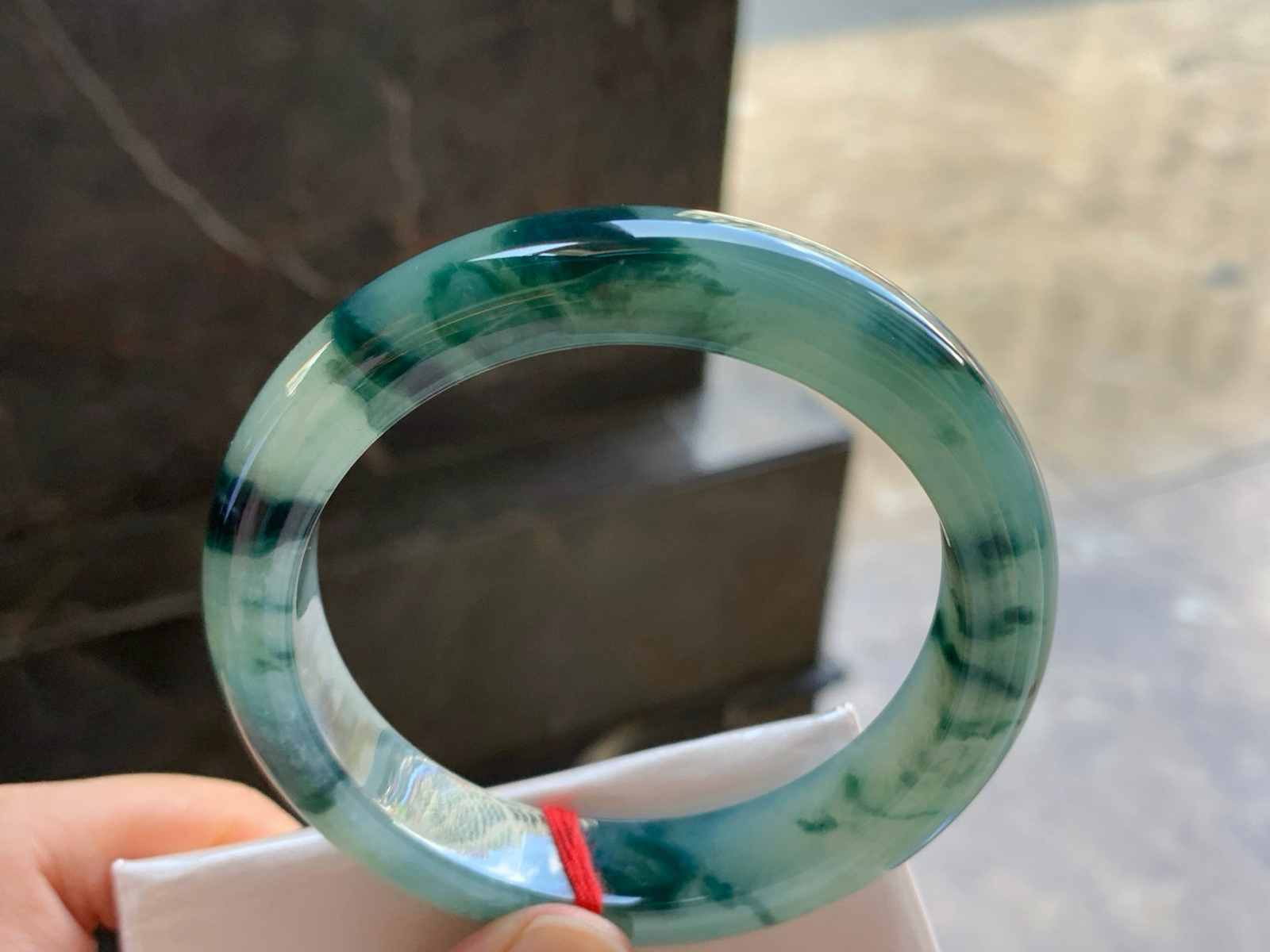 57.5-12.9-8.9
飘花手镯^_^飘花浓郁