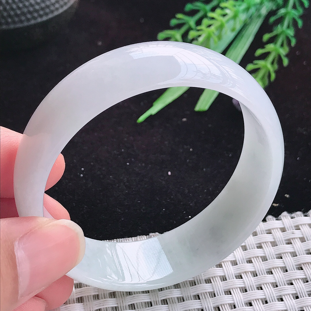 实拍A货翡翠53.5/17.6/5.8老坑秀气白月光轮胎手镯玉手镯女款平安镯
